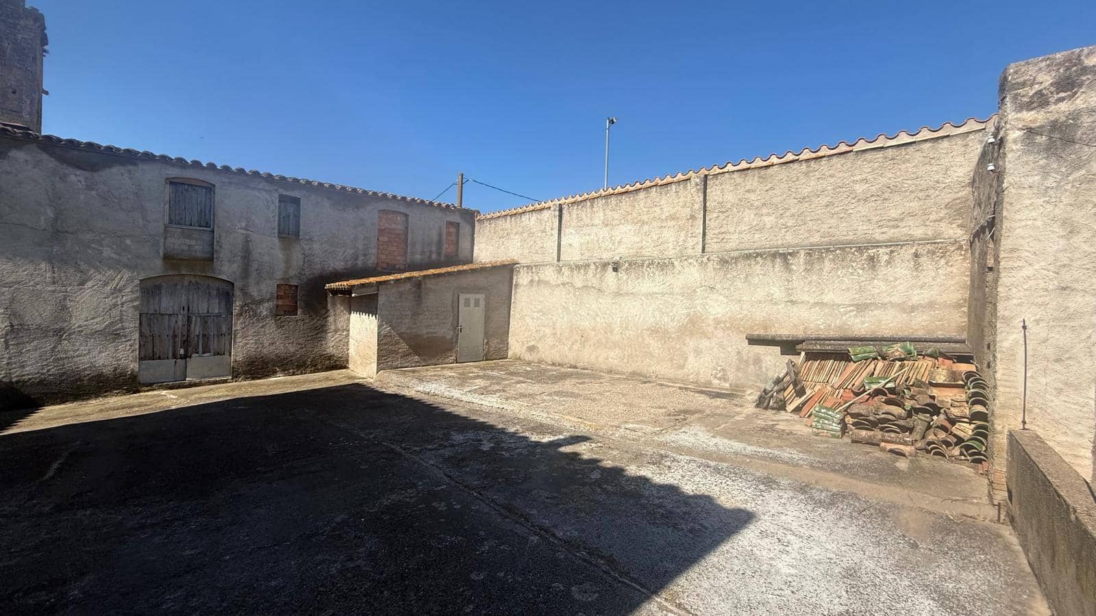 7 soverom Hus til salgs i Sant Miquel de Fluvia - € 425 000 (Ref: 9889297)