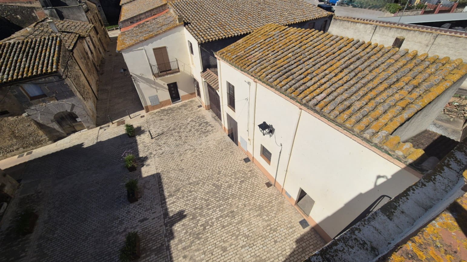 7 soverom Hus til salgs i Sant Miquel de Fluvia - € 425 000 (Ref: 9889297)