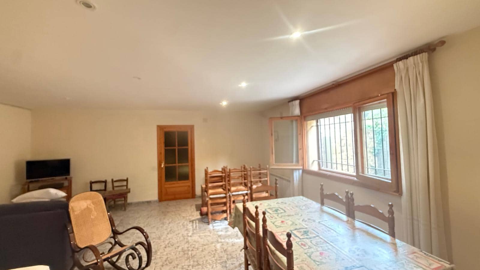 Finca/Casa Rural de 4 habitaciones en Cruïlles Monells i Sant Sadurní de I'Heura en venta - 650.000 € (Ref: 9889298)