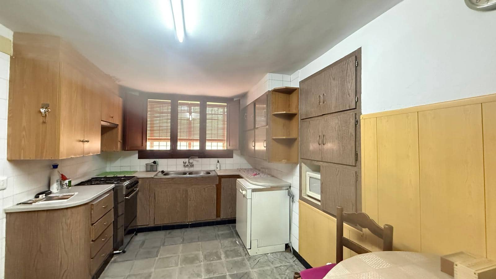 Finca/Casa Rural de 4 habitaciones en Cruïlles Monells i Sant Sadurní de I'Heura en venta - 650.000 € (Ref: 9889298)