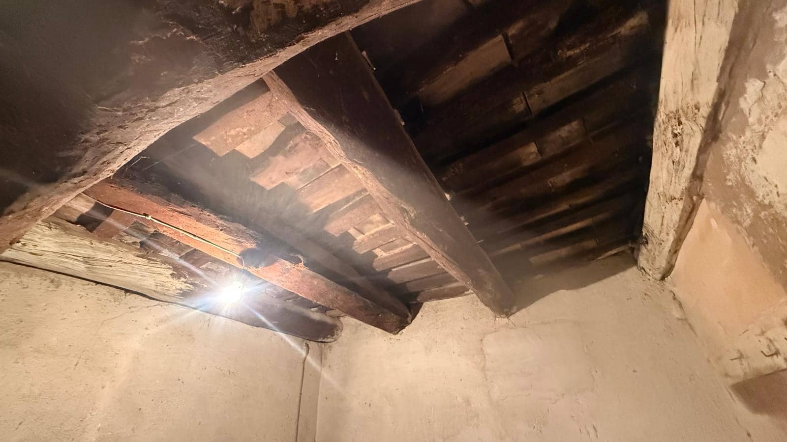 Finca/Casa Rural de 4 habitaciones en Cruïlles Monells i Sant Sadurní de I'Heura en venta - 650.000 € (Ref: 9889298)