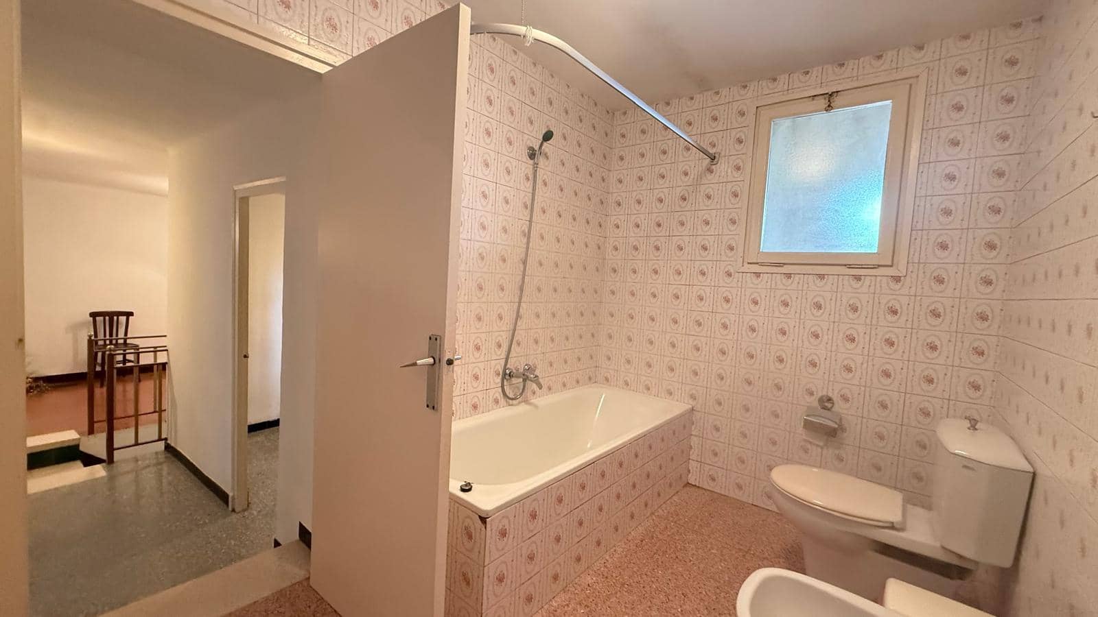Finca/Casa Rural de 4 habitaciones en Cruïlles Monells i Sant Sadurní de I'Heura en venta - 650.000 € (Ref: 9889298)