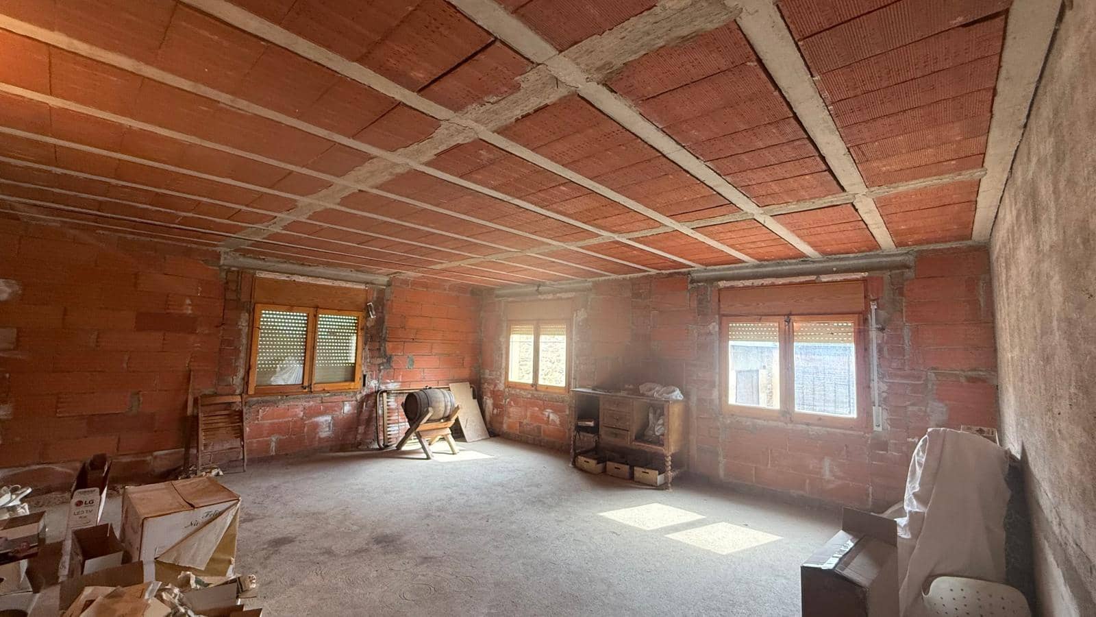 Finca/Casa Rural de 4 habitaciones en Cruïlles Monells i Sant Sadurní de I'Heura en venta - 650.000 € (Ref: 9889298)