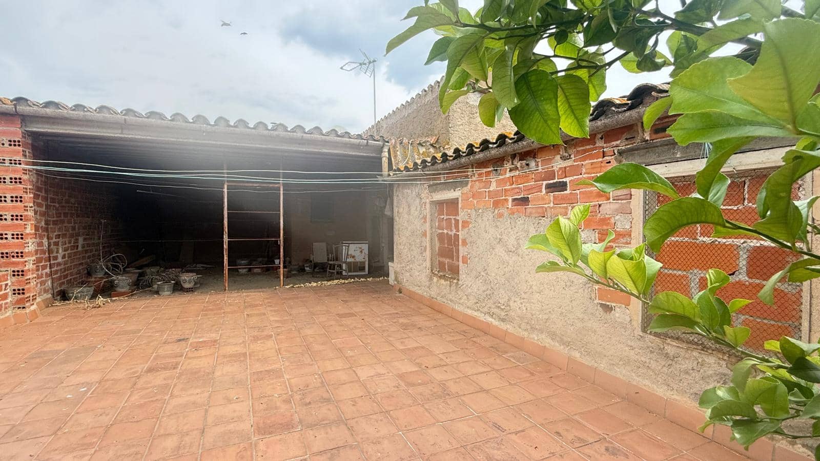 Finca/Casa Rural de 4 habitaciones en Cruïlles Monells i Sant Sadurní de I'Heura en venta - 650.000 € (Ref: 9889298)
