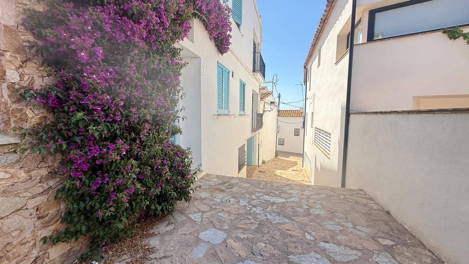 3 bedroom Townhouse for sale in Palafrugell - € 1,100,000 (Ref: 9909889)