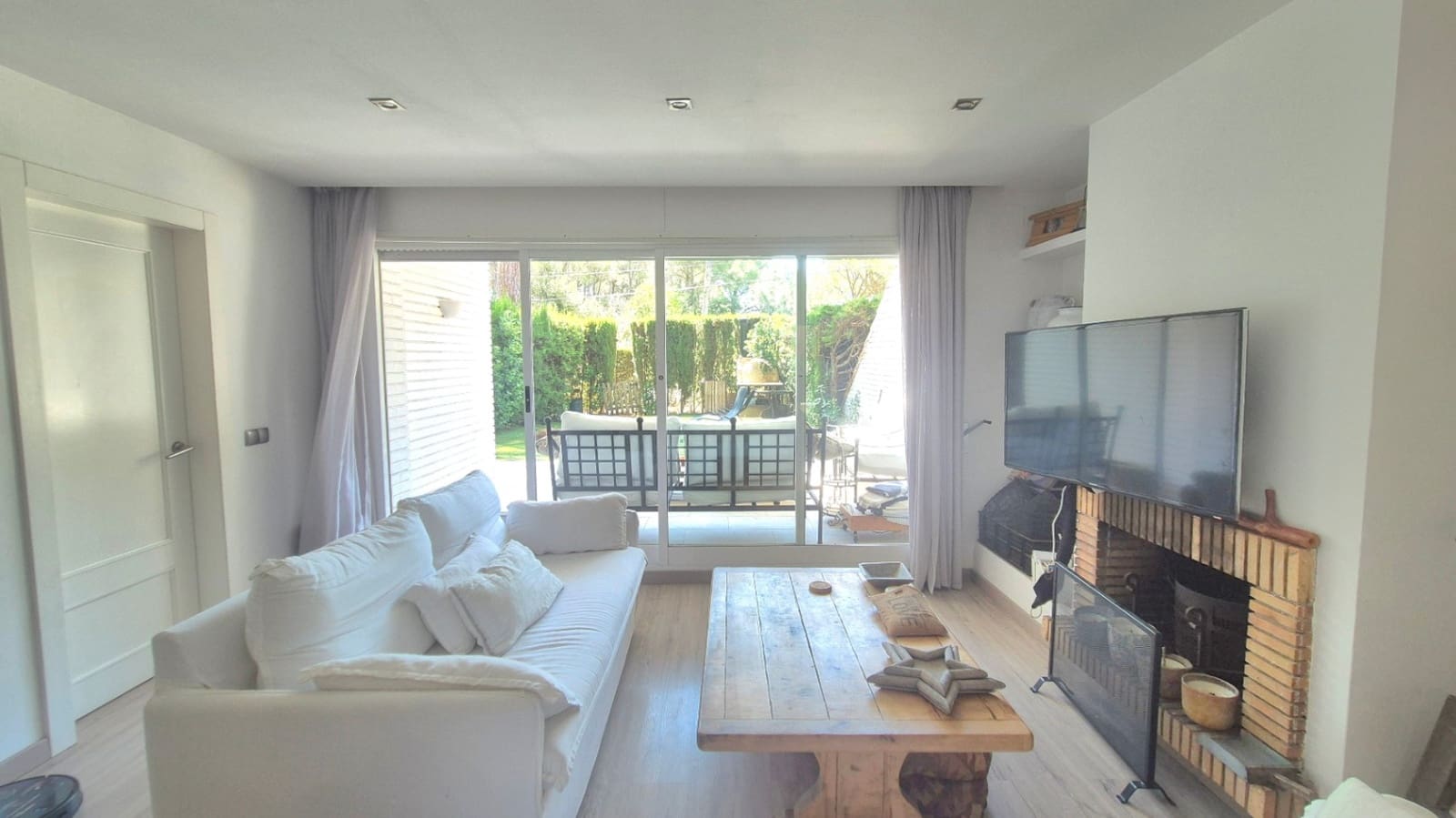 3 bedroom Apartment for sale in Pals with pool garage - € 510,000 (Ref: 9929980)