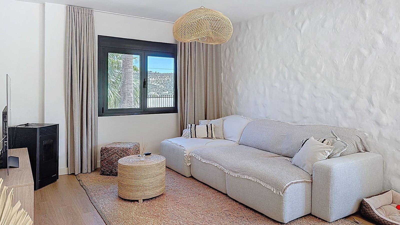 Finca/Casa Rural de 7 habitaciones en Periana en venta con piscina garaje - 749.000 € (Ref: 9626273)