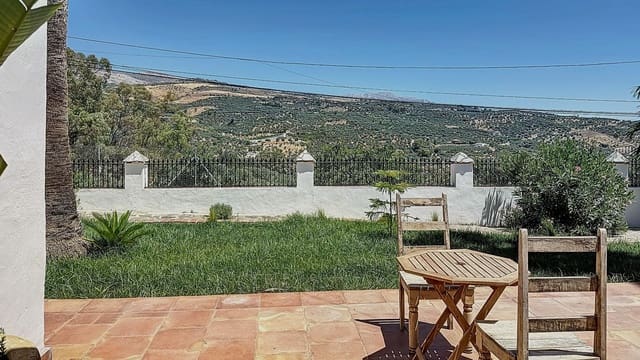 Finca/Casa Rural de 7 habitaciones en Periana en venta con piscina garaje - 749.000 € (Ref: 9626273)