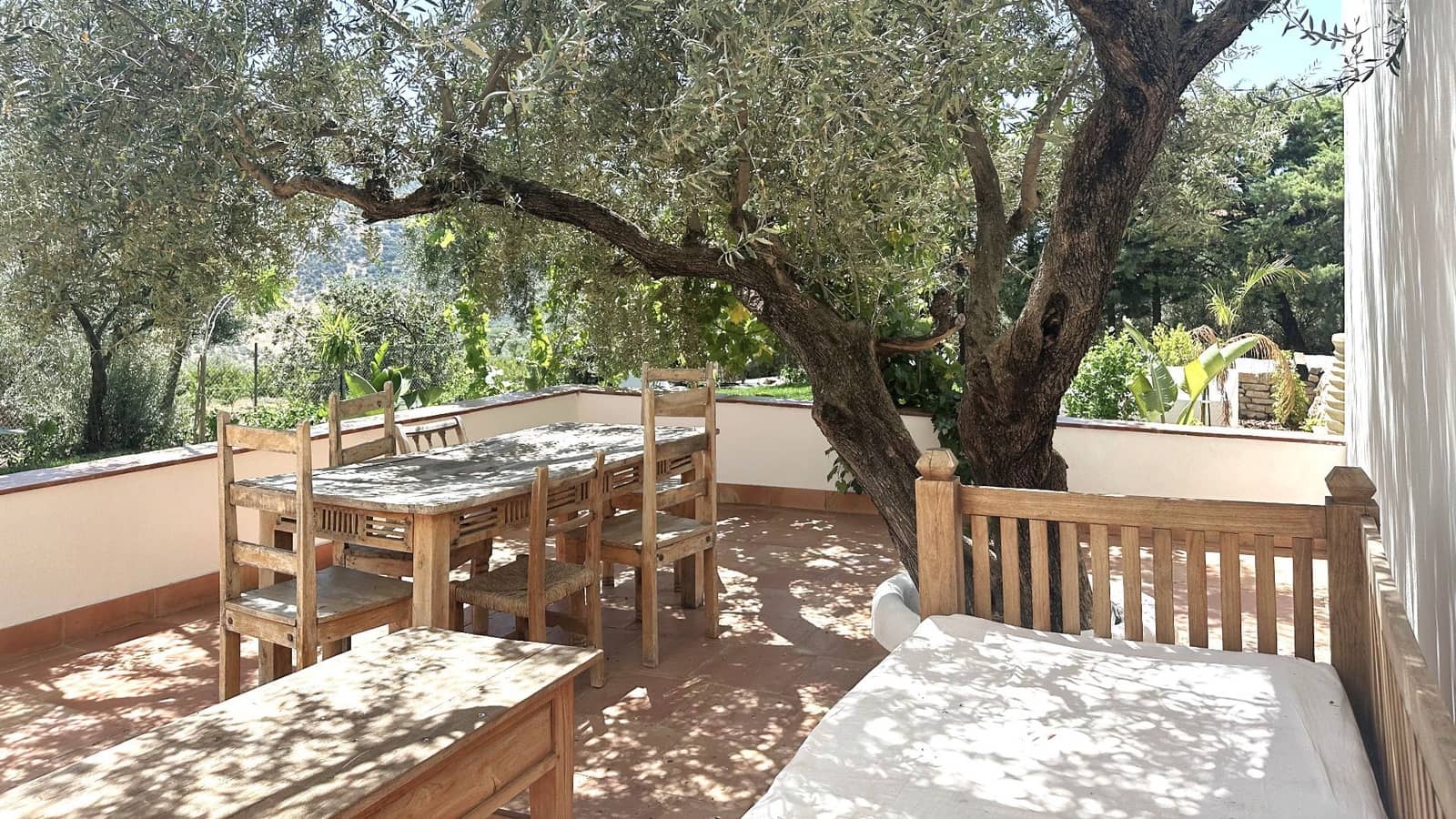 Finca/Casa Rural de 7 habitaciones en Periana en venta con piscina garaje - 749.000 € (Ref: 9626273)