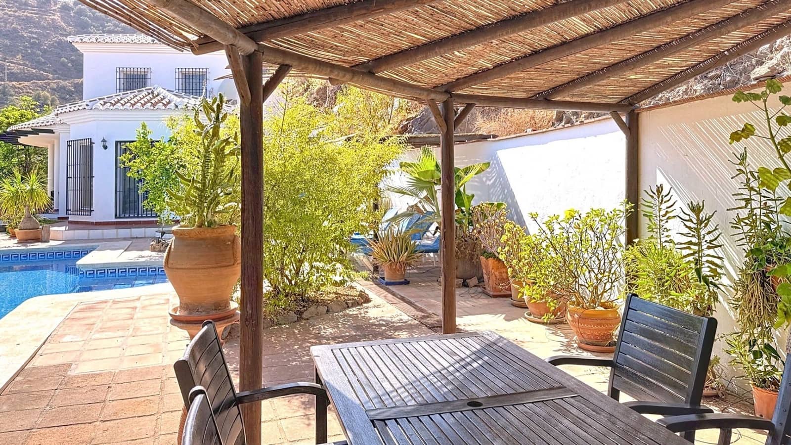 3 soverom Finca/Herregård til salgs i Arenas med svømmebasseng garasje - € 695 000 (Ref: 9626274)