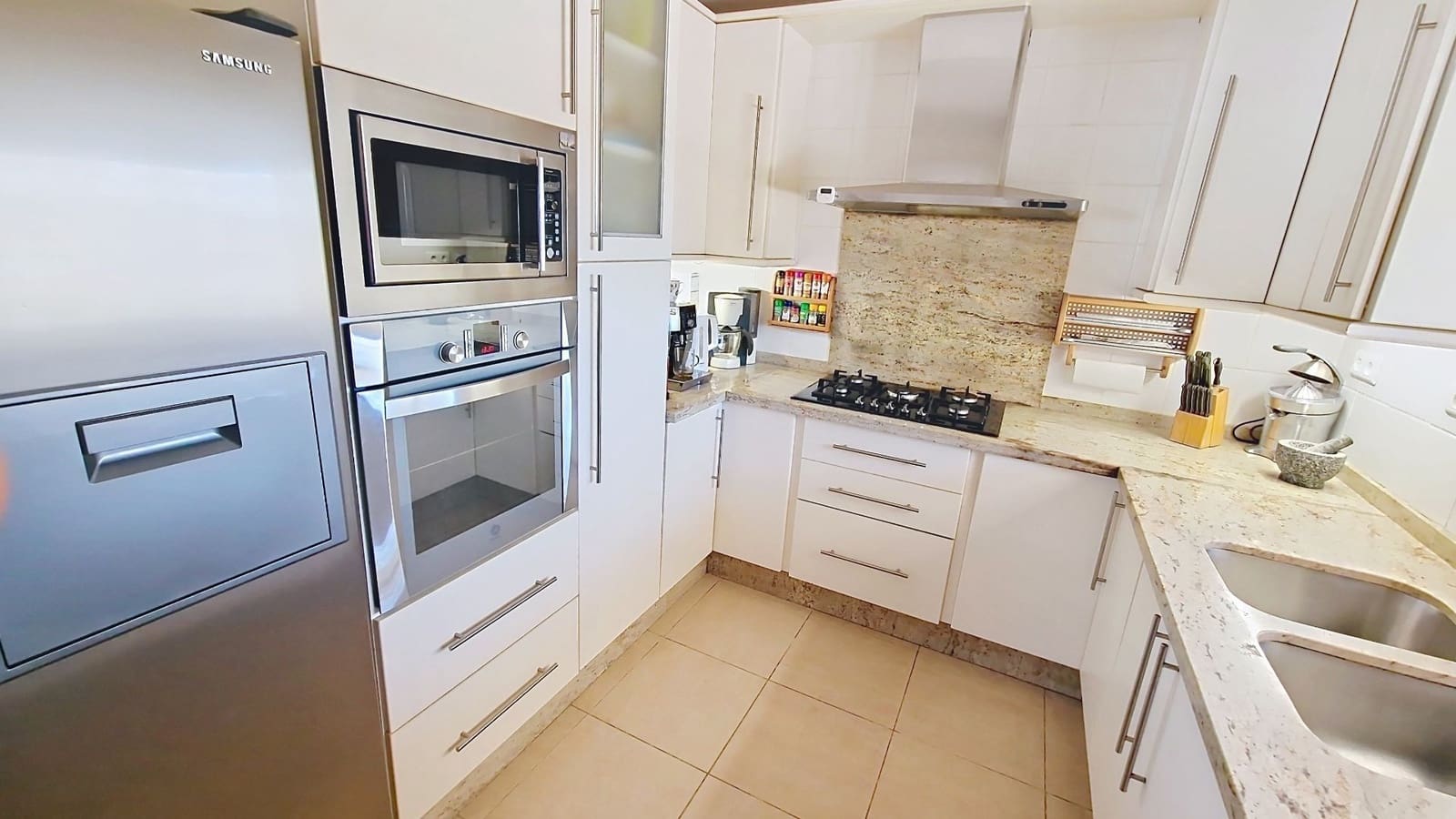 4 soverom Finca/Herregård til salgs i Velez-Malaga med svømmebasseng garasje - € 890 000 (Ref: 9626275)