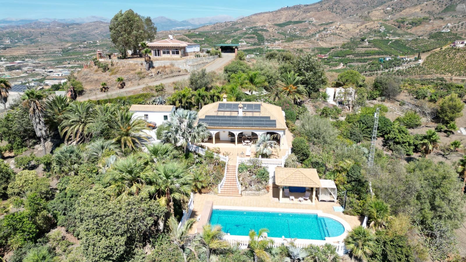 4 soverom Finca/Herregård til salgs i Velez-Malaga med svømmebasseng garasje - € 890 000 (Ref: 9626275)