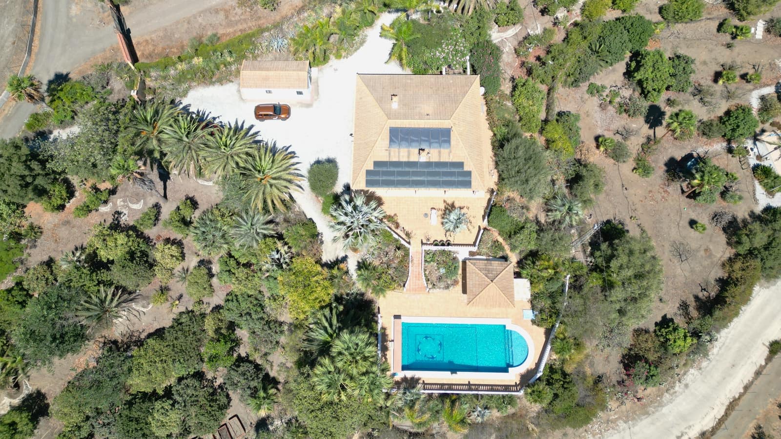 4 soverom Finca/Herregård til salgs i Velez-Malaga med svømmebasseng garasje - € 890 000 (Ref: 9626275)