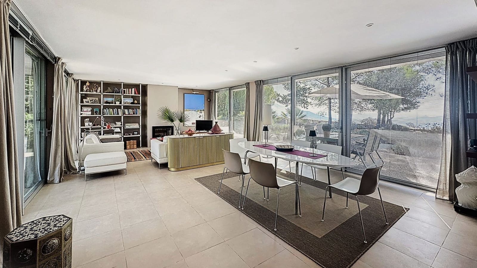 Finca/Casa Rural de 6 habitaciones en Riogordo en venta con piscina garaje - 1.200.000 € (Ref: 9626276)