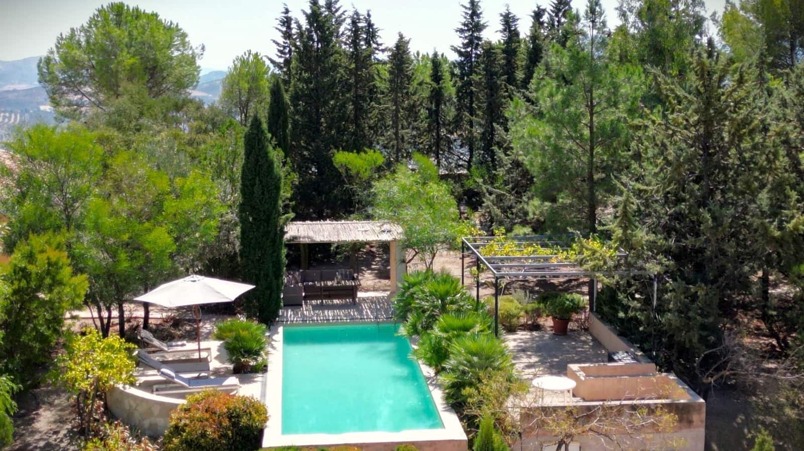 Finca/Casa Rural de 6 habitaciones en Riogordo en venta con piscina garaje - 1.200.000 € (Ref: 9626276)