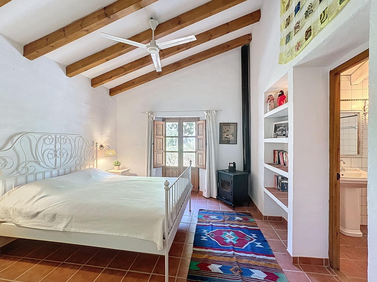 Finca/Casa Rural de 6 habitaciones en Riogordo en venta con piscina garaje - 1.200.000 € (Ref: 9626276)