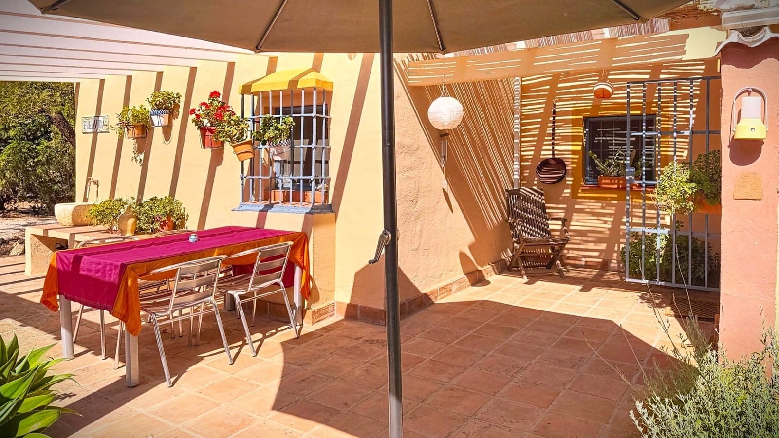 Finca/Casa Rural de 6 habitaciones en Riogordo en venta con piscina garaje - 1.200.000 € (Ref: 9626276)