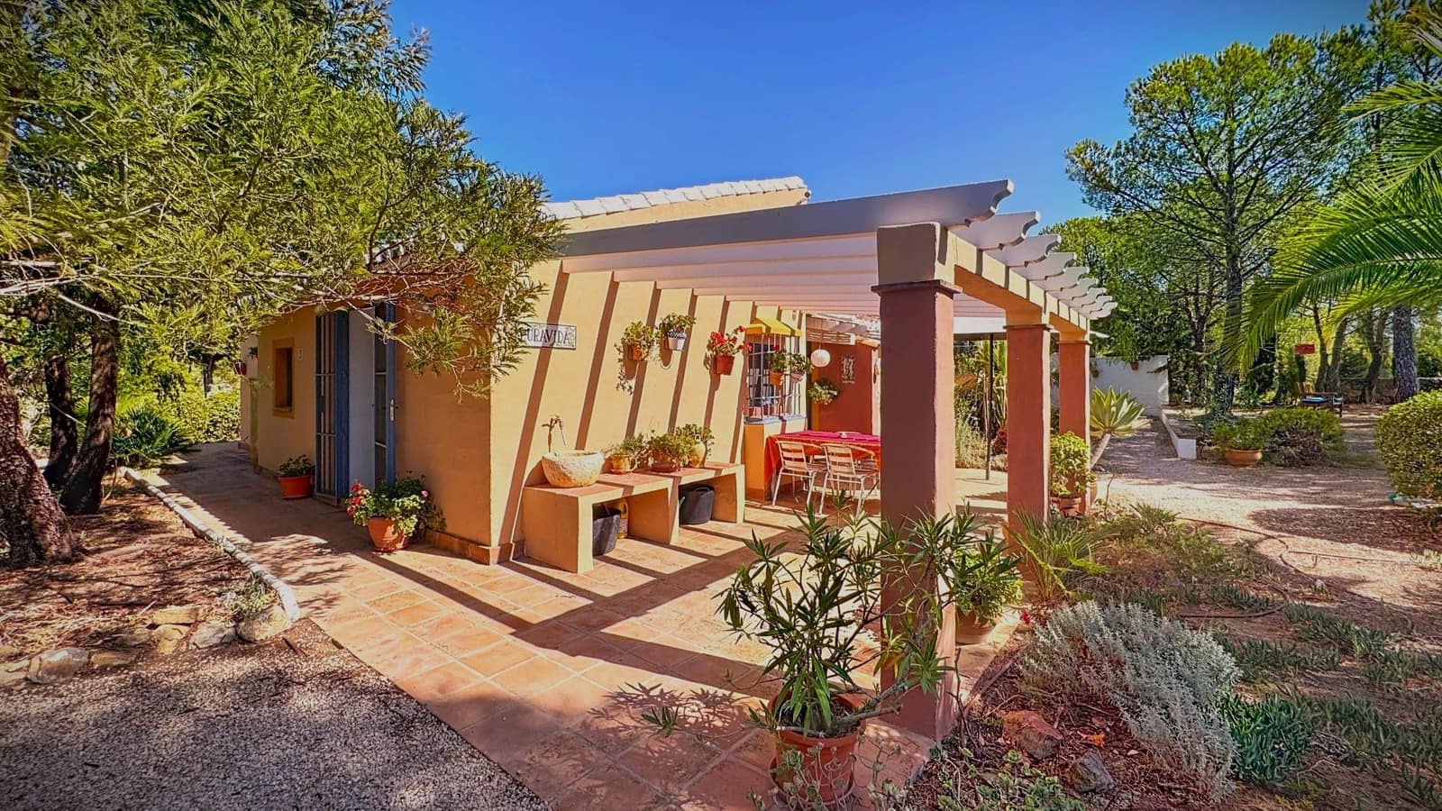 Finca/Casa Rural de 6 habitaciones en Riogordo en venta con piscina garaje - 1.200.000 € (Ref: 9626276)