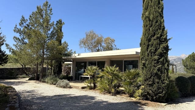 6 slaapkamer Finca/Landhuis te koop in Riogordo met zwembad garage - € 1.200.000 (Ref: 9626276)