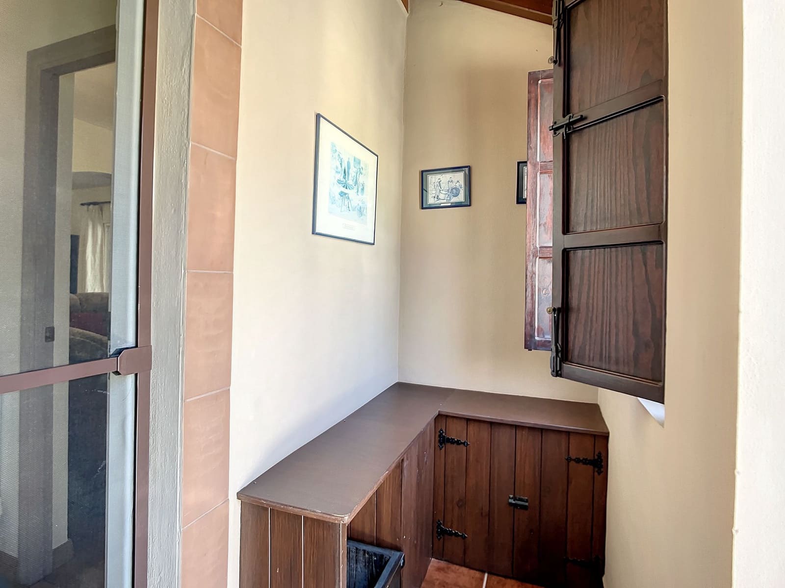 4 makuuhuone Maalaistalo myytävänä paikassa Sedella mukana uima-altaan 
autotalli - 425 000 € (Ref: 9626277)