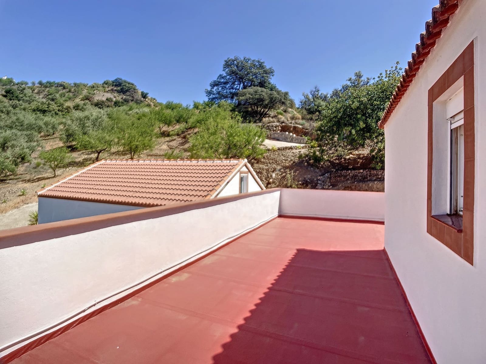 4 makuuhuone Maalaistalo myytävänä paikassa Sedella mukana uima-altaan 
autotalli - 425 000 € (Ref: 9626277)