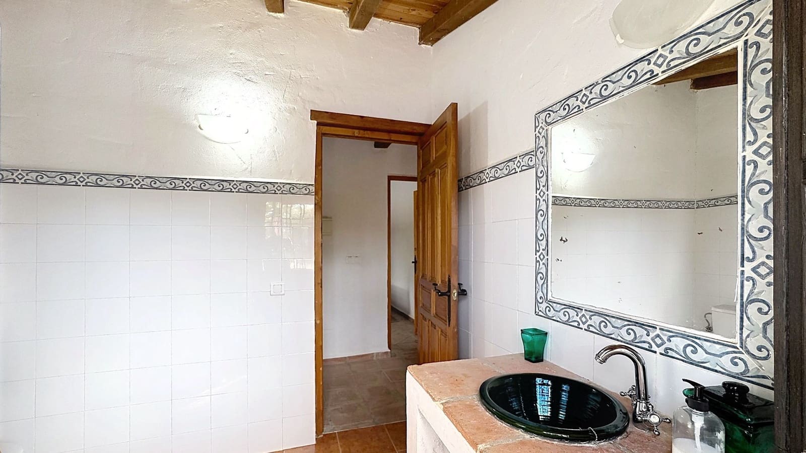 Finca/Casa Rural de 3 habitaciones en Almáchar en venta con piscina garaje - 349.000 € (Ref: 9676775)