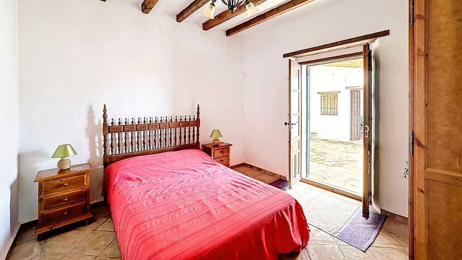 Finca/Casa Rural de 3 habitaciones en Almáchar en venta con piscina garaje - 349.000 € (Ref: 9676775)