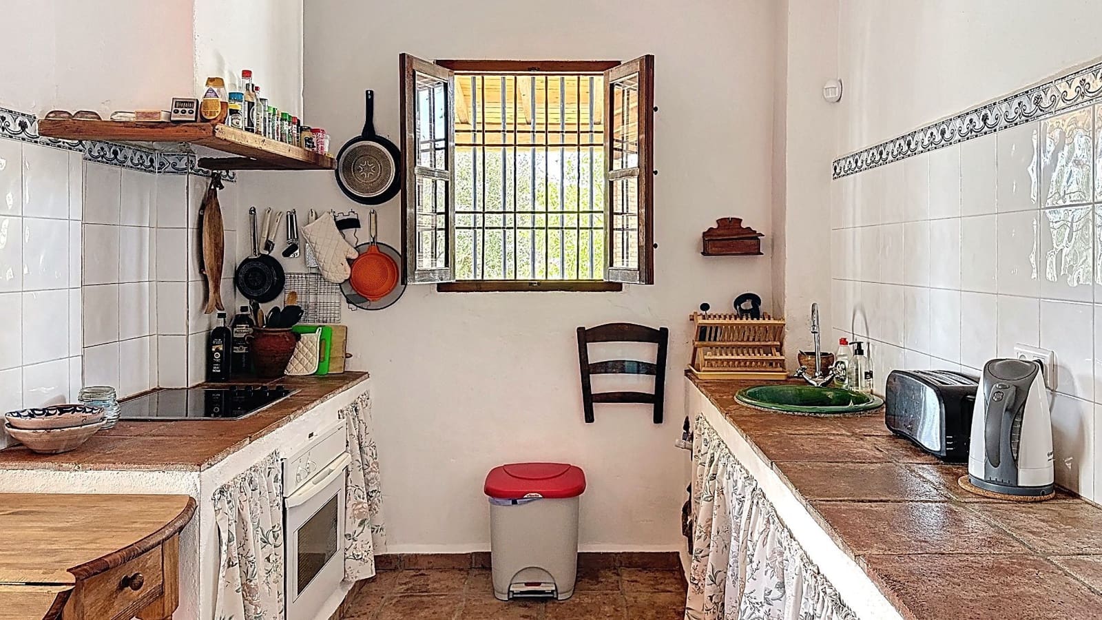 Finca/Casa Rural de 3 habitaciones en Almáchar en venta con piscina garaje - 349.000 € (Ref: 9676775)