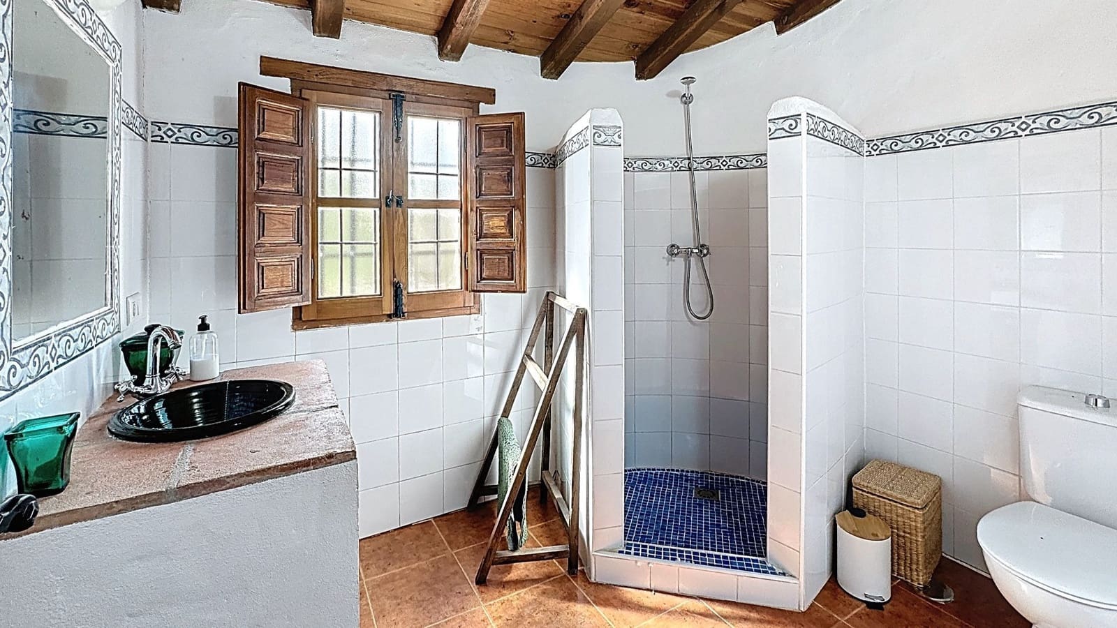 Finca/Casa Rural de 3 habitaciones en Almáchar en venta con piscina garaje - 349.000 € (Ref: 9676775)