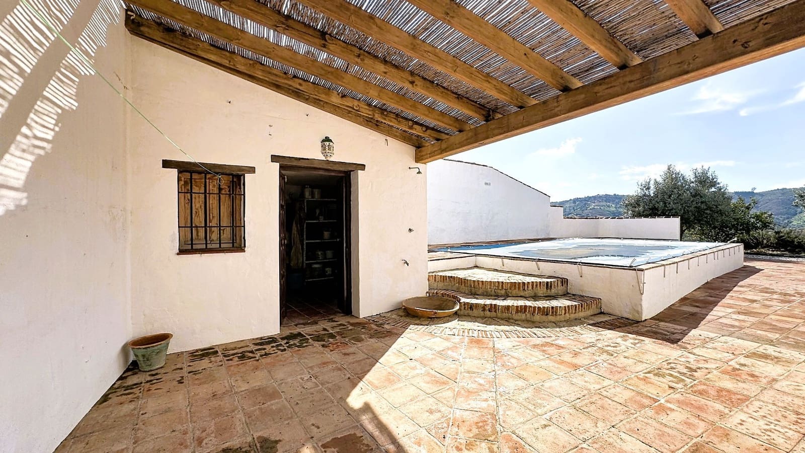 Finca/Casa Rural de 3 habitaciones en Almáchar en venta con piscina garaje - 349.000 € (Ref: 9676775)