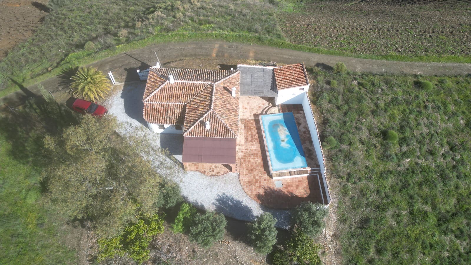 3 bedroom Finca/Country House for sale in Almachar with pool garage - € 349,000 (Ref: 9676775)