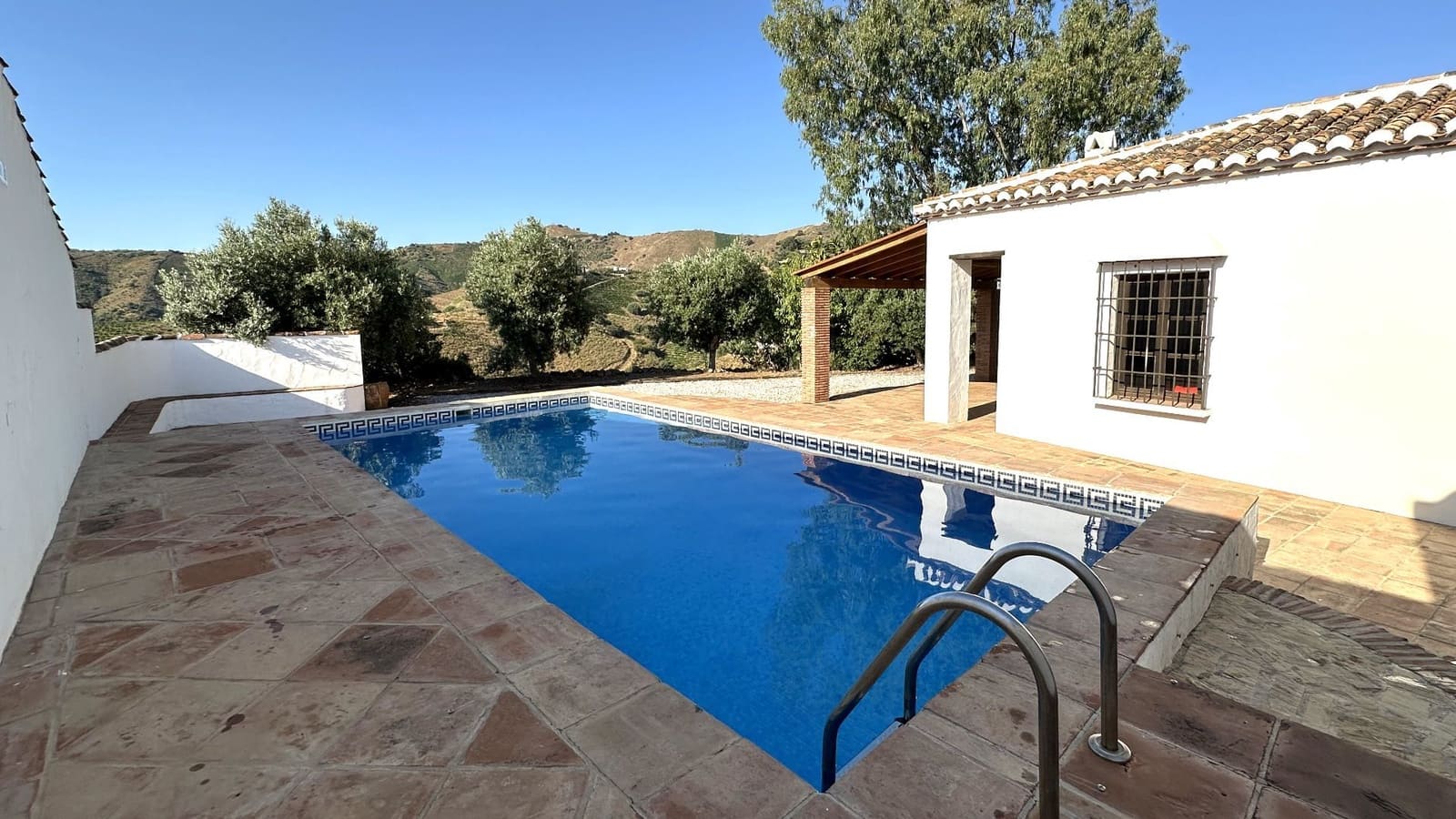 3 bedroom Finca/Country House for sale in Almachar with pool garage - € 349,000 (Ref: 9676775)