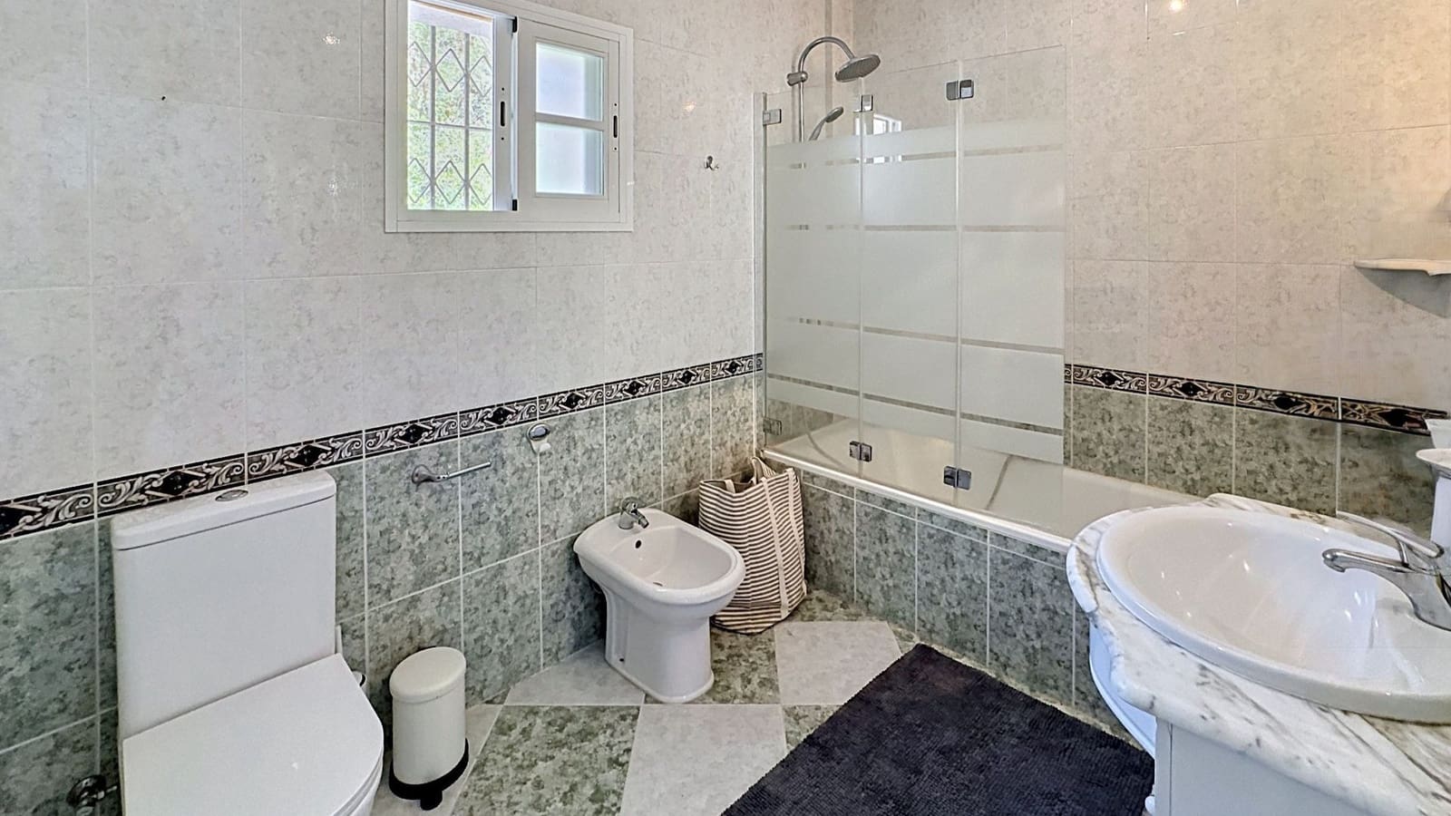 2 quarto Quinta/Casa Rural para venda em Moclinejo com piscina garagem - 335 000 € (Ref: 9819891)