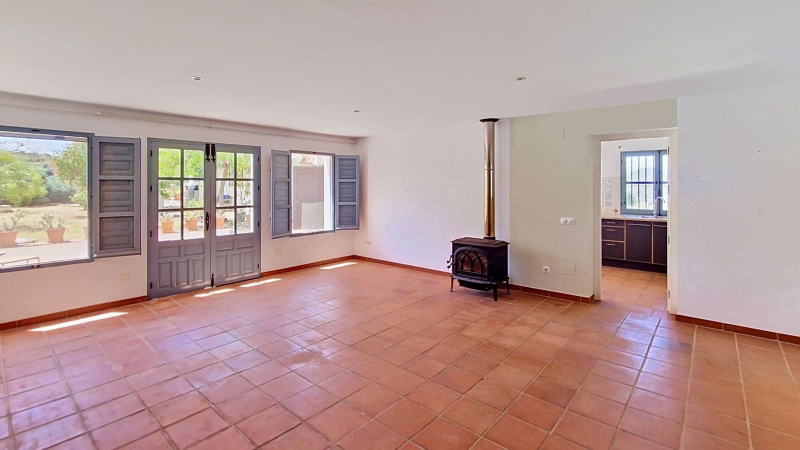 4 chambre Finca/Maison de Campagne à vendre à Arenas avec piscine garage - 635 000 € (Ref: 9943279)