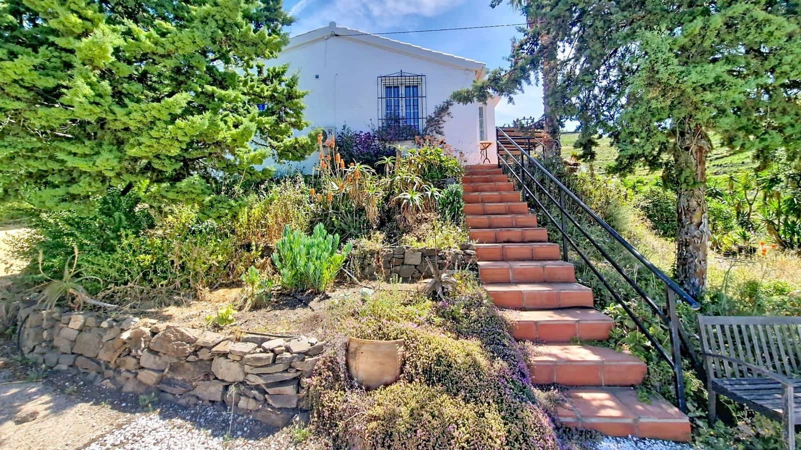 4 chambre Finca/Maison de Campagne à vendre à Arenas avec piscine garage - 635 000 € (Ref: 9943279)