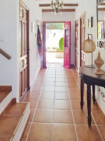 3 sypialnia Finka/Dom wiejski na sprzedaż w Canillas de Aceituno z basenem garażem - 499 000 € (Ref: 9984345)