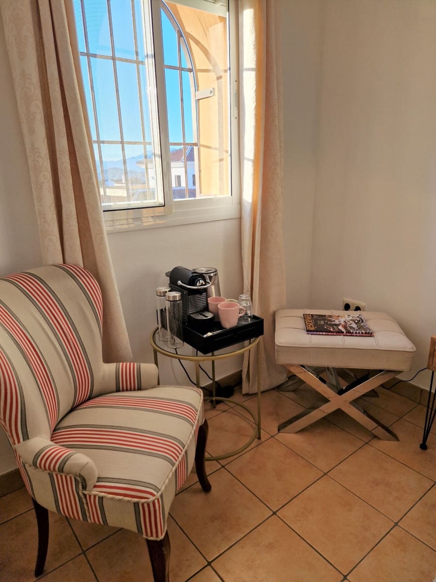 4 bedroom Villa for sale in Alhaurin el Grande with pool garage - € 845,000 (Ref: 9626246)