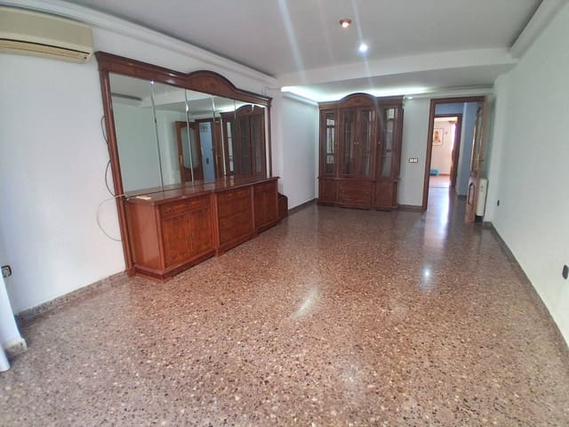 3 soverom Leilighet til leie i Russafa, Valencia by - € 1 600 (Ref: 10005667)