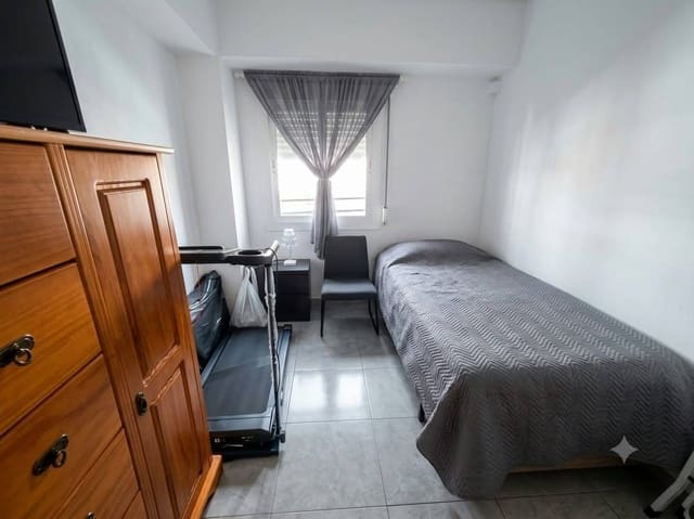 Piso de 4 habitaciones en Sagunto / Sagunt en venta con garaje - 180.000 € (Ref: 10109749)