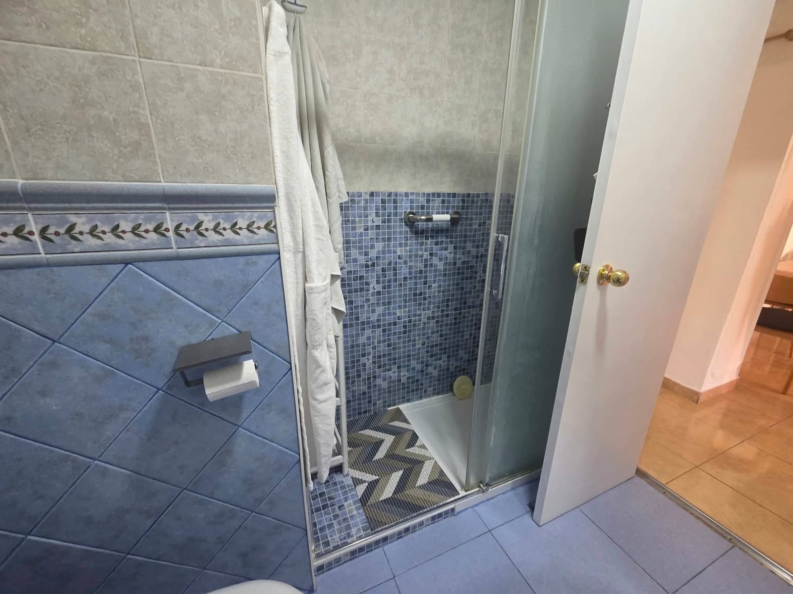4 bedroom Flat for sale in Sagunto / Sagunt with garage - € 180,000 (Ref: 10109749)