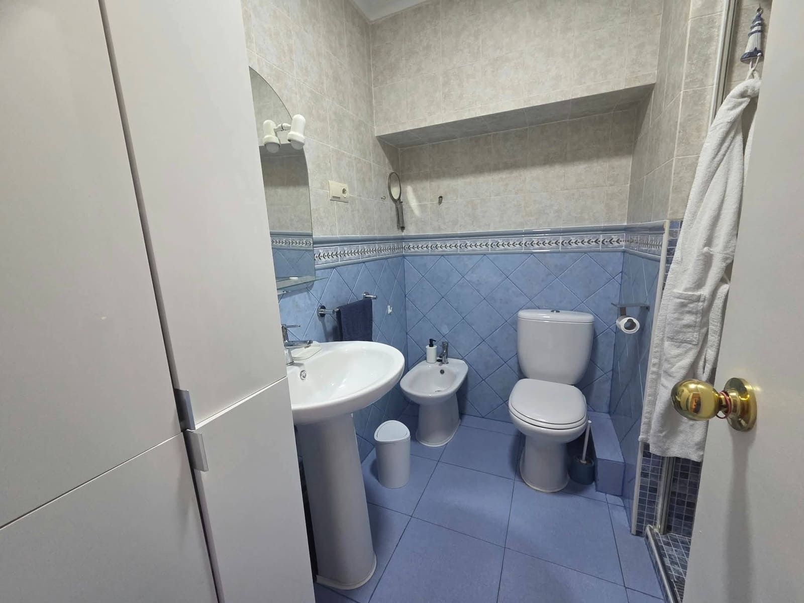 4 bedroom Flat for sale in Sagunto / Sagunt with garage - € 180,000 (Ref: 10109749)