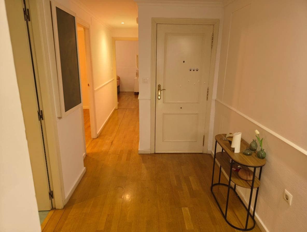 3 sovrum Lägenhet att hyra i L'Eliana med garage - 1 400 € (Ref: 10115929)