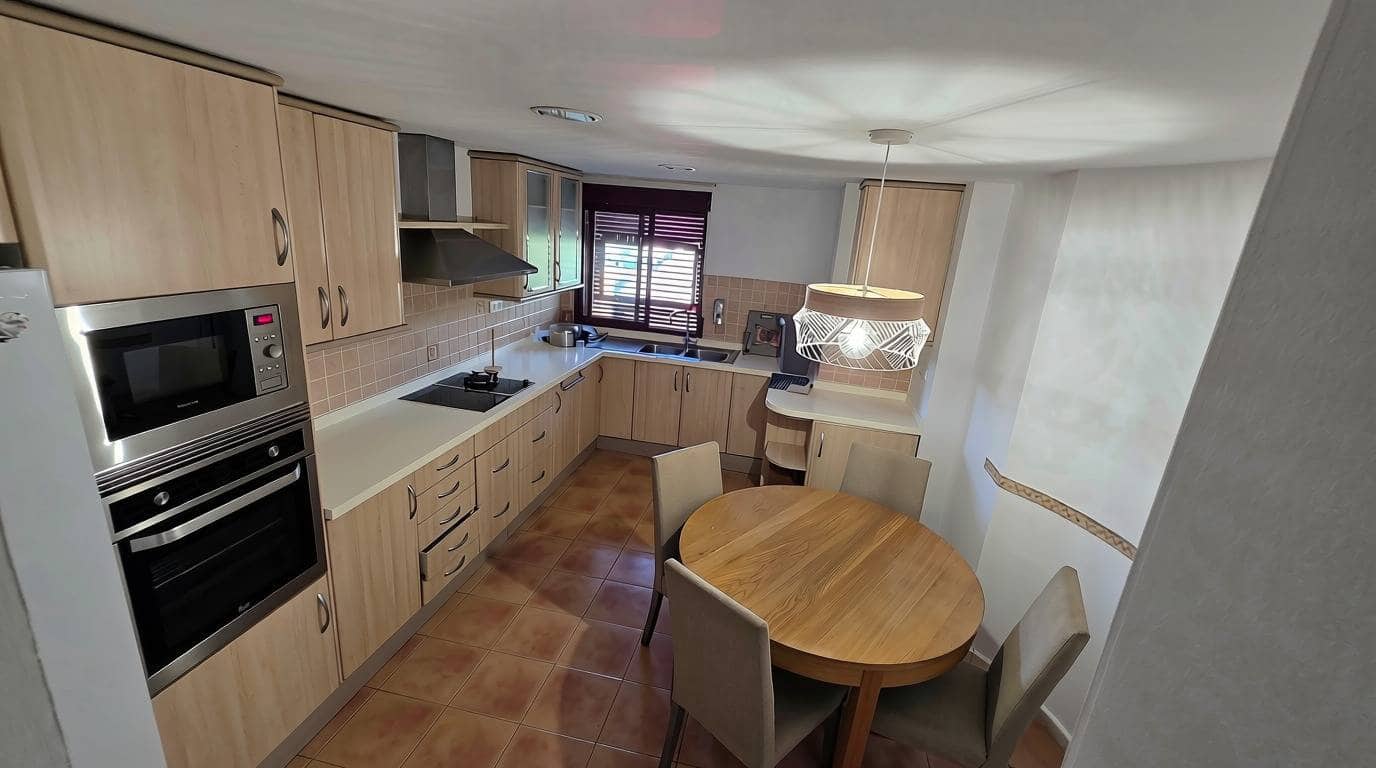 3 sovrum Lägenhet att hyra i L'Eliana med garage - 1 400 € (Ref: 10115929)