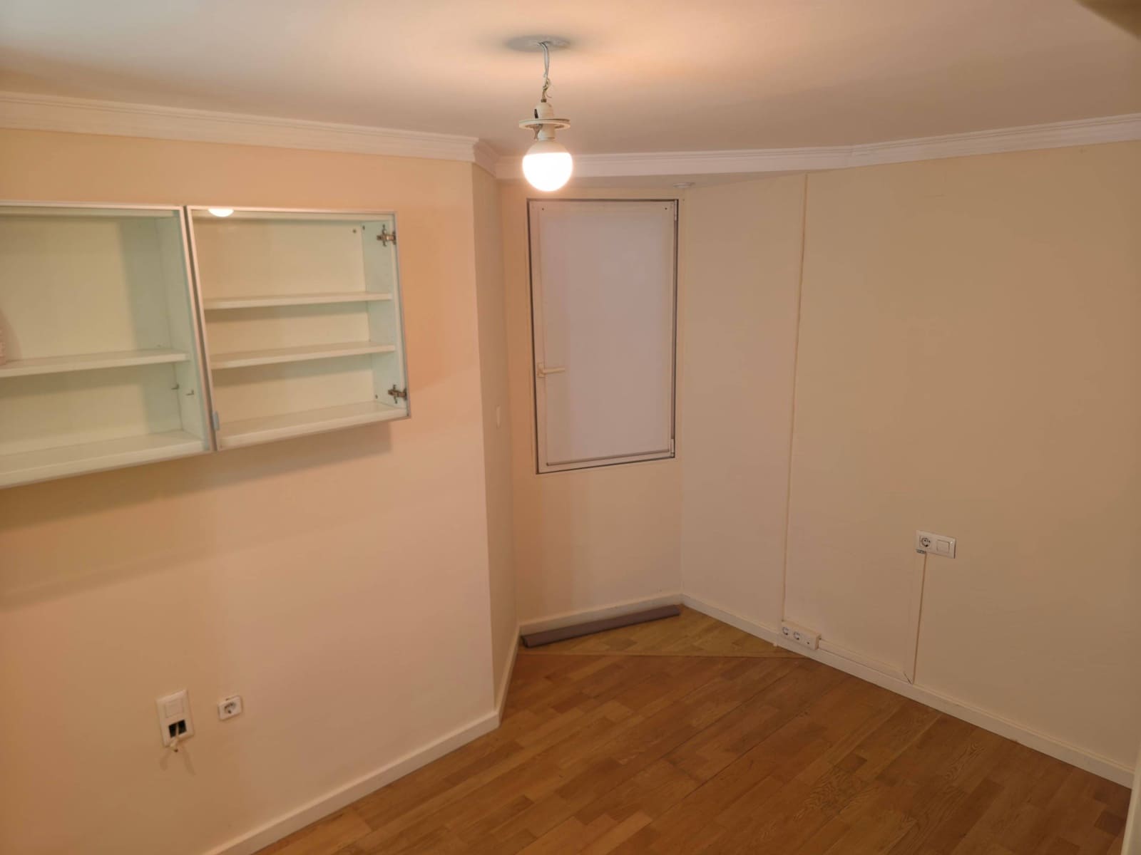 3 sovrum Lägenhet att hyra i L'Eliana med garage - 1 400 € (Ref: 10115929)