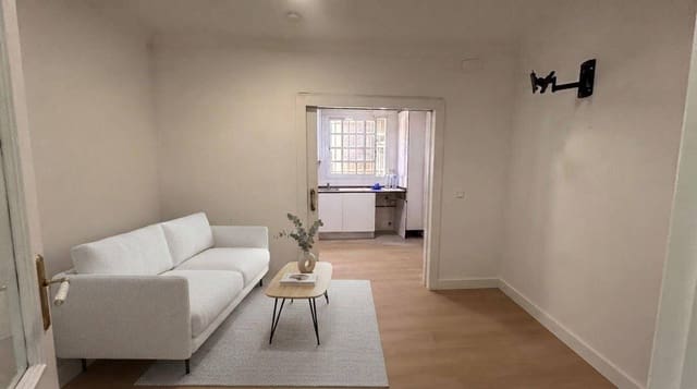 3 soverom Leilighet til leie i Sant Francesc, Valencia by med garasje - € 1 995 (Ref: 10129556)