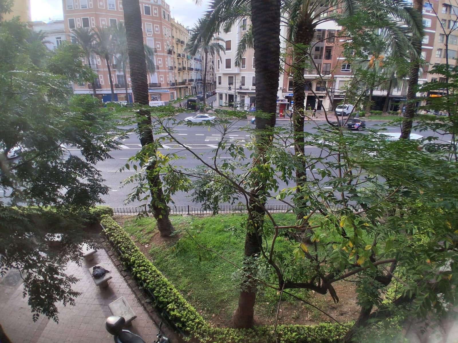 3 soverom Leilighet til leie i Valencia by med garasje - € 1 995 (Ref: 10129556)