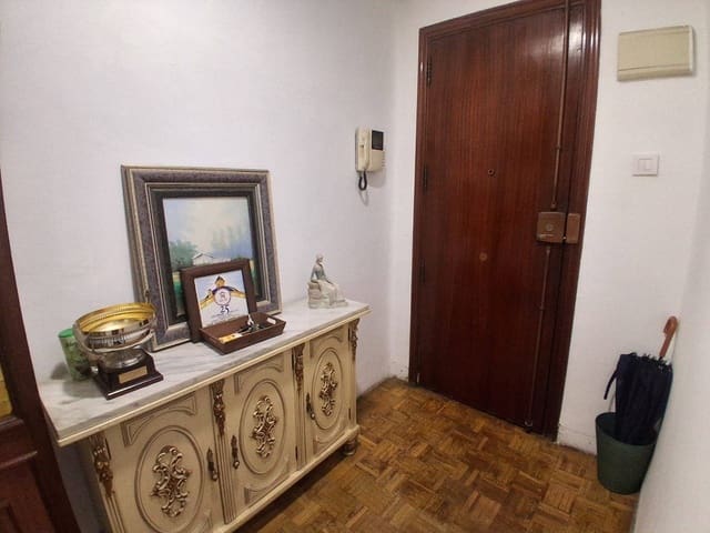 3 sypialnia Mieszkanie na sprzedaż w La Roqueta, Miasto Walencja - 270 000 € (Ref: 10165084)