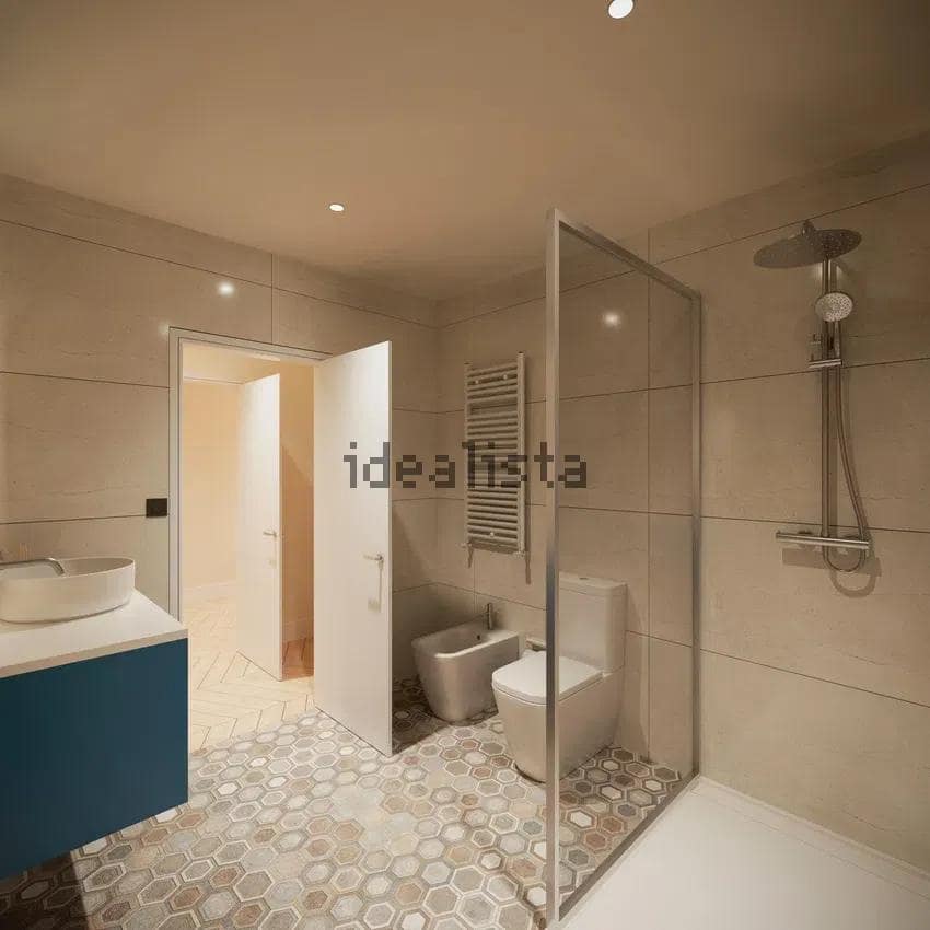 Piso de 3 habitaciones en València ciudad en venta - 850.000 € (Ref: 10180677)