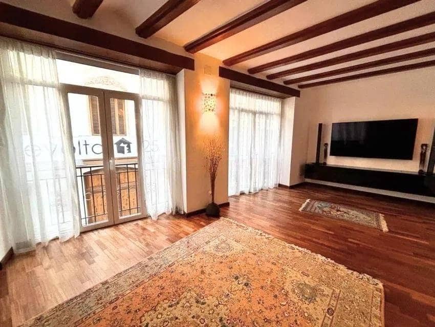 2 bedroom Flat for sale in Valencia city - € 593,000 (Ref: 9628059)
