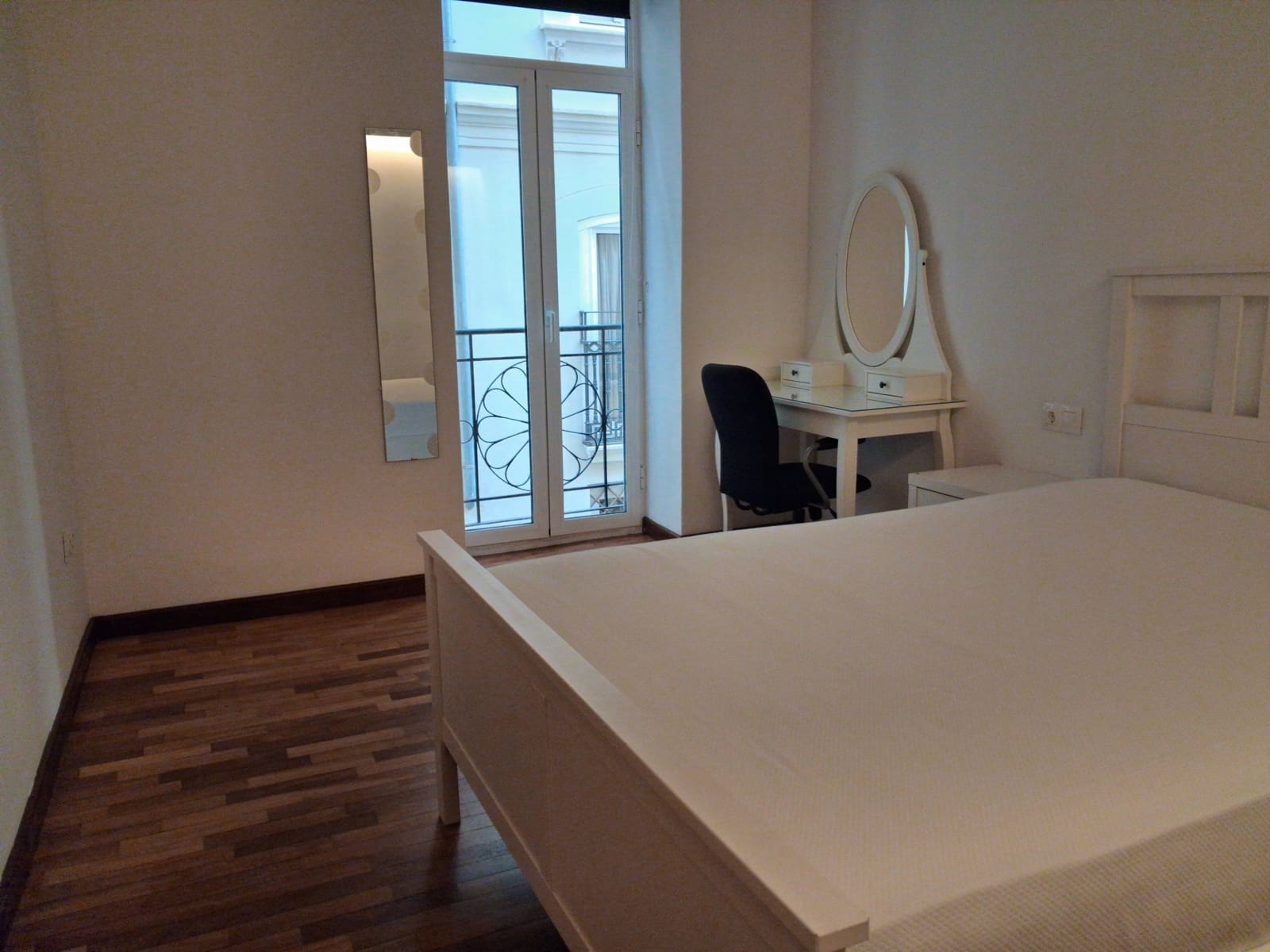 2 bedroom Flat for sale in Valencia city - € 593,000 (Ref: 9628059)